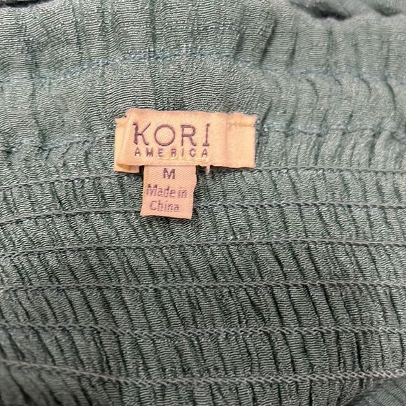Kori America Smocked Off Shoulder Trapeze Top Button Placket Detail Teal💗 - Picture 6 of 7